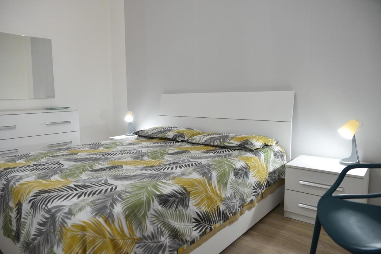 Perla Marina Apartment Porto Empedocle Exterior foto