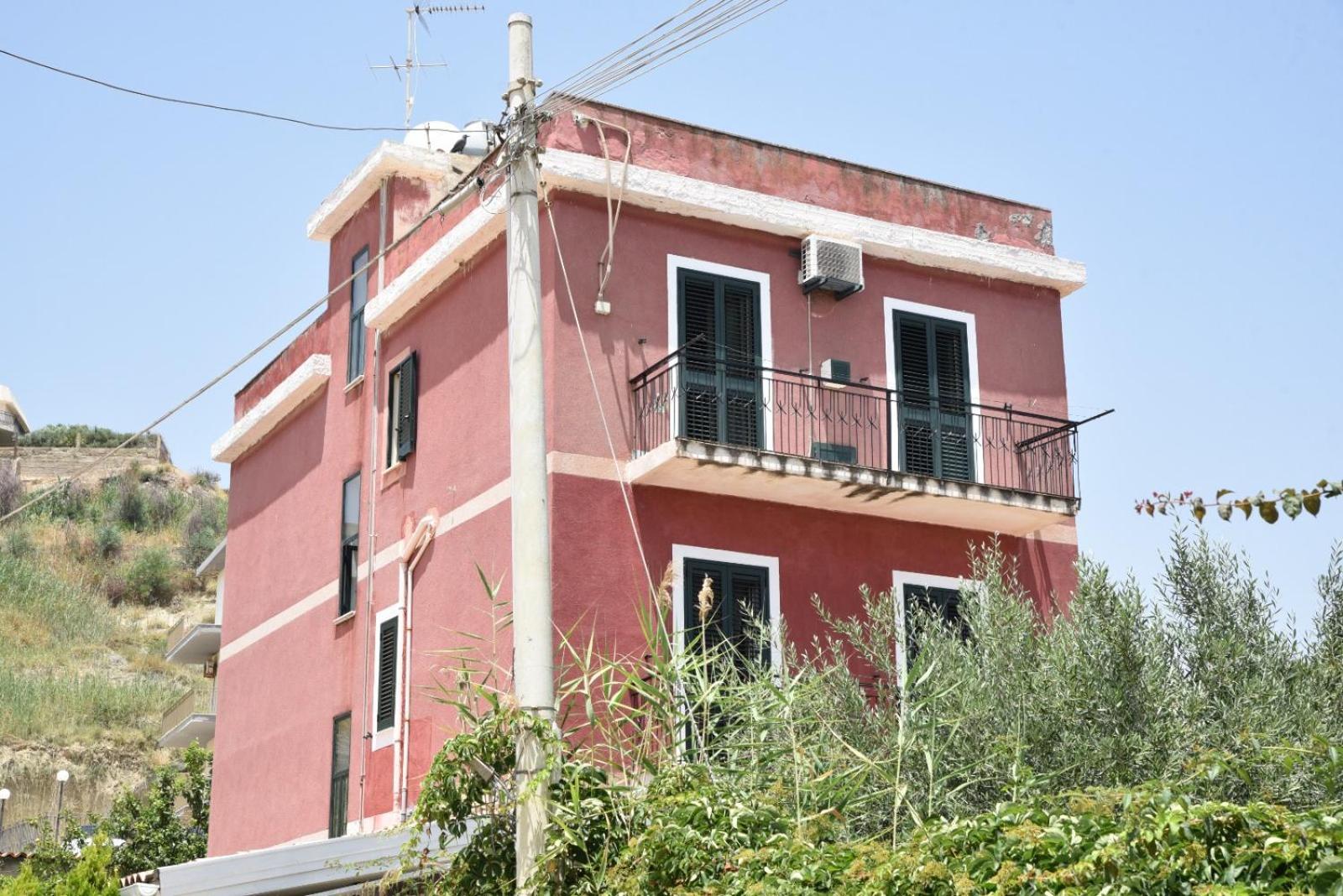 Perla Marina Apartment Porto Empedocle Exterior foto